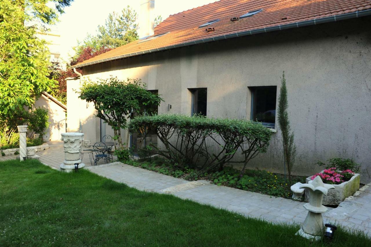 Le Parc Stanislas Chartres Exterior foto